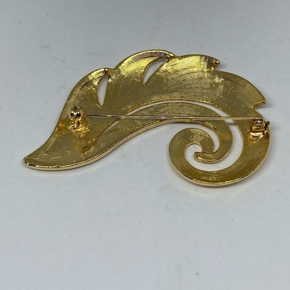 Avon brooch Vintage feather brooch gold tone by Avon 1998 - Picture 2 of 6